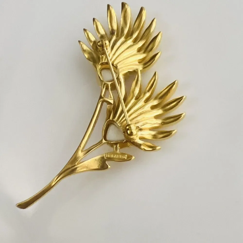 Vintage TRIFARI Brooch Scottish Thistle Stem Pearl Gold Plate Huge Flower 1346